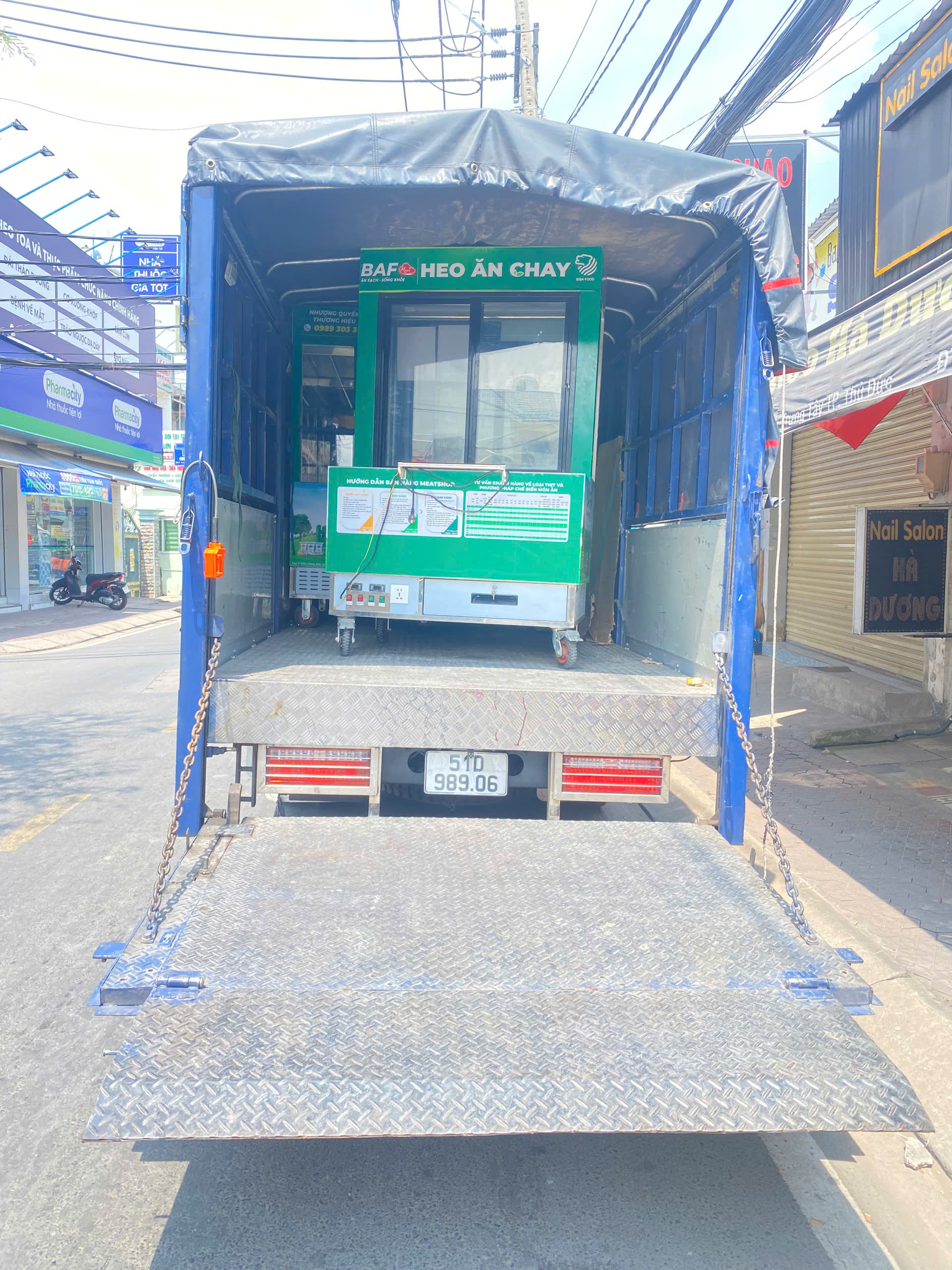 Thuê xe tải chở đồ nội thất gia đình giá rẻ Quận 12