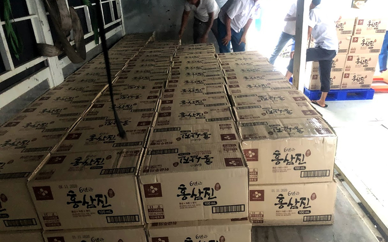 van-tai-an-suong-xe-tai-giao-thuc-pham-cho-nha-hang-sieu-thi