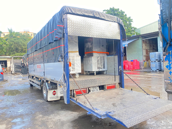 Thuê Xe Tải Bàn Nâng Thùng 6 MÉT